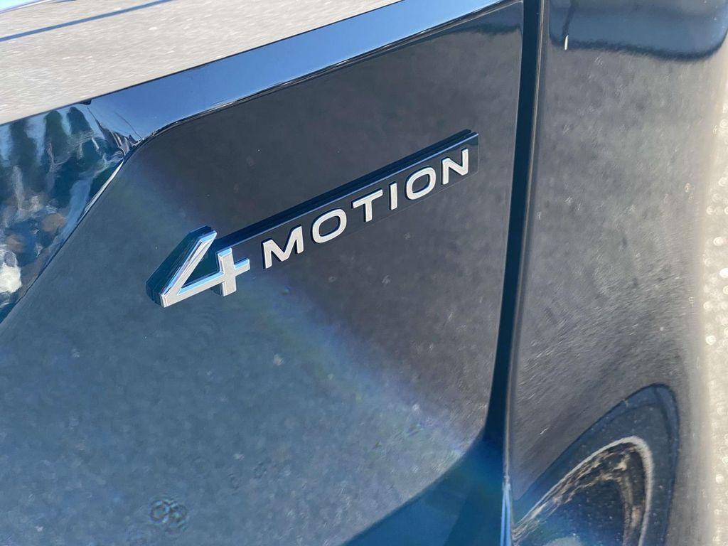 new 2026 Volkswagen Atlas car, priced at $56,401