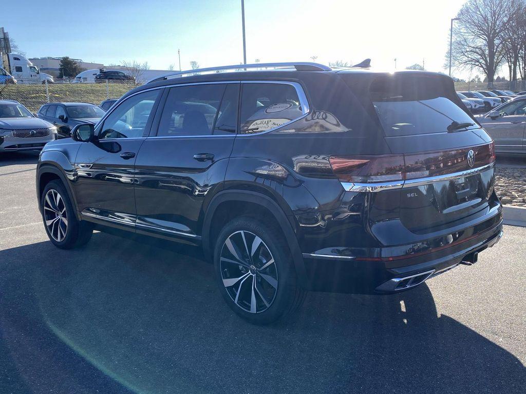 new 2026 Volkswagen Atlas car, priced at $56,401