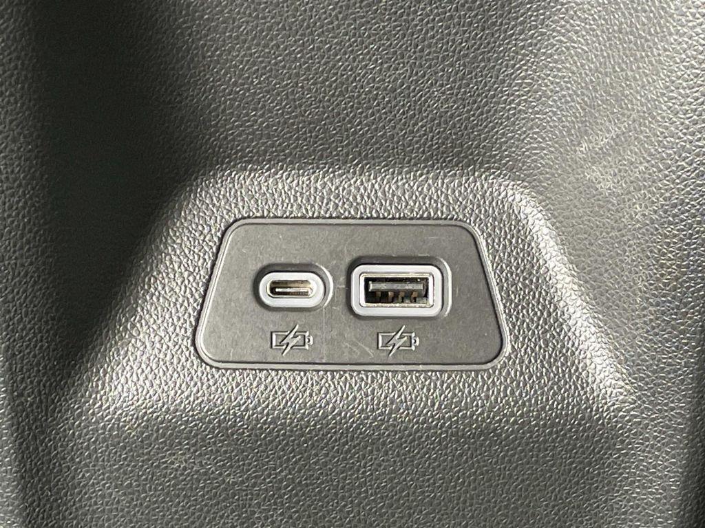 used 2023 Buick Envision car, priced at $21,999