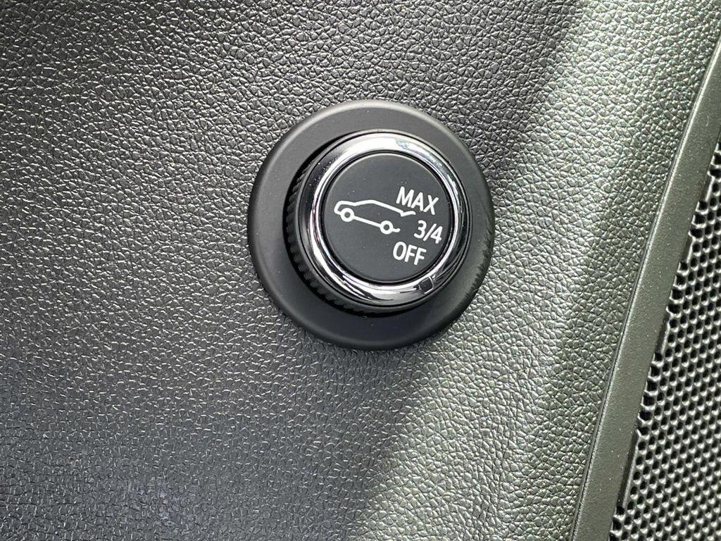 used 2023 Buick Envision car, priced at $21,999