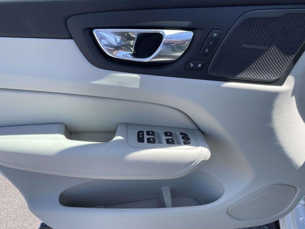 new 2026 Volvo XC60 Plug-In Hybrid car, priced at $75,805