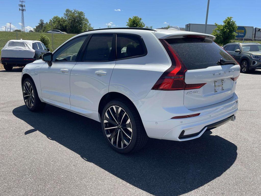 new 2026 Volvo XC60 Plug-In Hybrid car, priced at $75,805