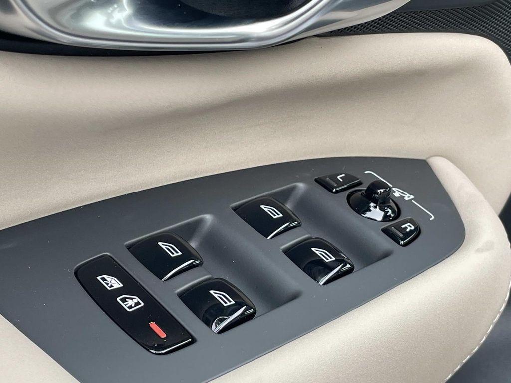new 2026 Volvo XC90 car, priced at $71,945