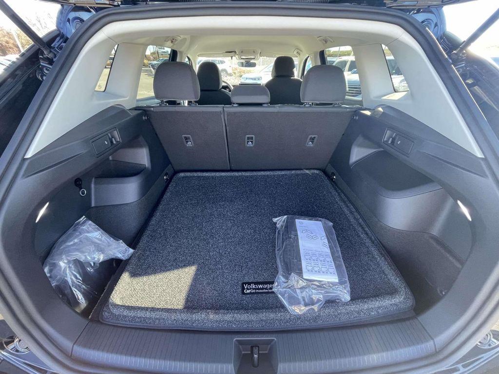 new 2026 Volkswagen Tiguan car, priced at $34,076