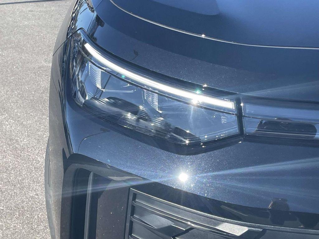 new 2026 Volkswagen Tiguan car, priced at $34,076