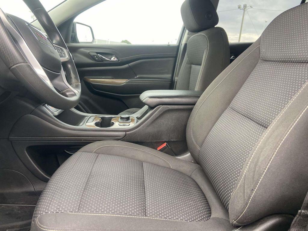used 2021 GMC Acadia car, priced at $21,199