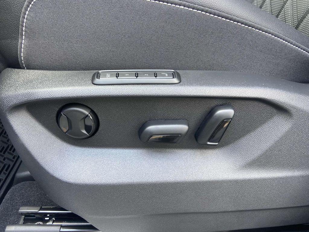 new 2026 Volkswagen Atlas car, priced at $54,546