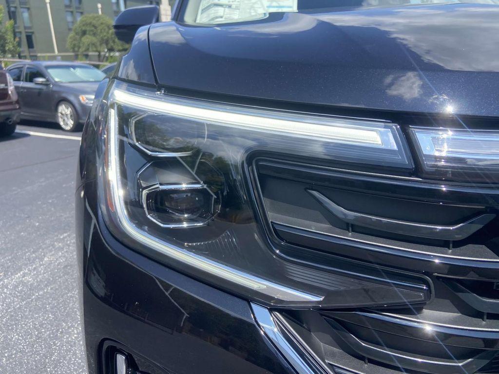 new 2026 Volkswagen Atlas car, priced at $54,546