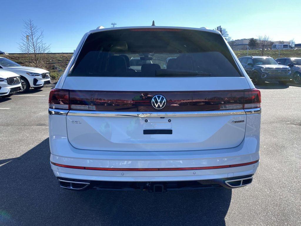 new 2026 Volkswagen Atlas car, priced at $57,344