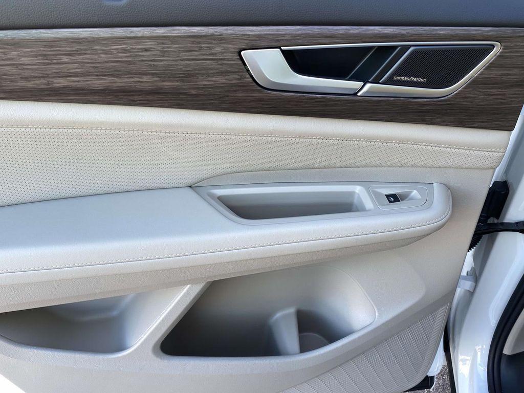 new 2026 Volkswagen Atlas car, priced at $57,344