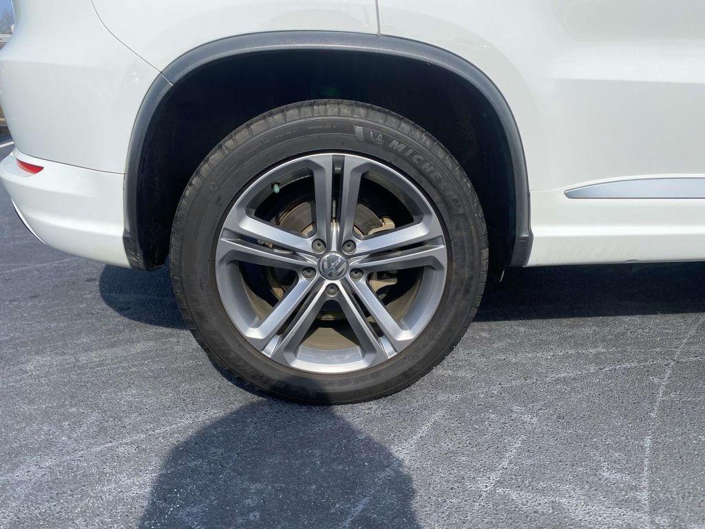 used 2017 Volkswagen Tiguan car