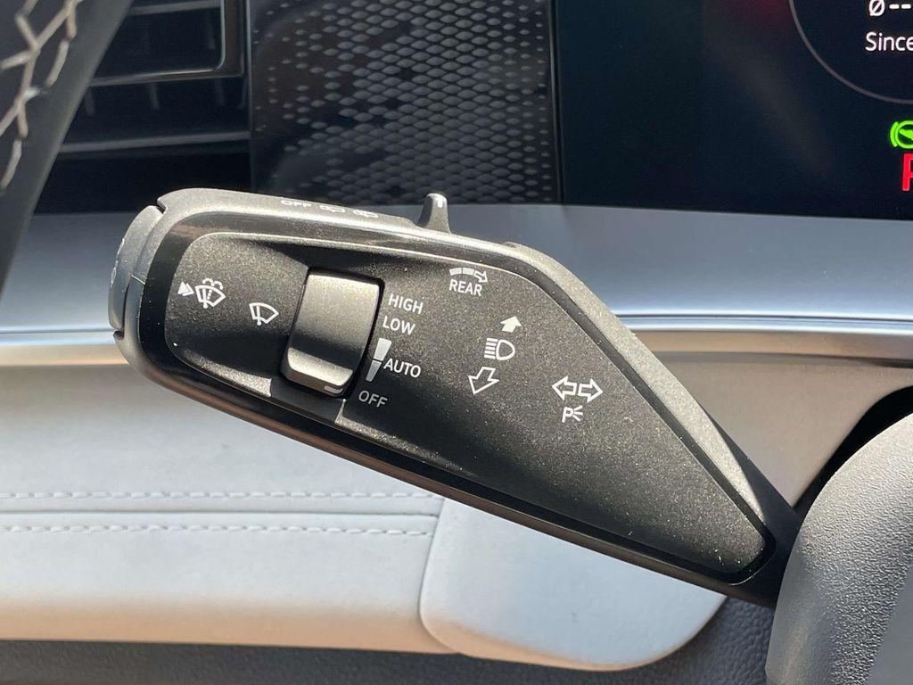 new 2026 Volkswagen Tiguan car, priced at $35,781