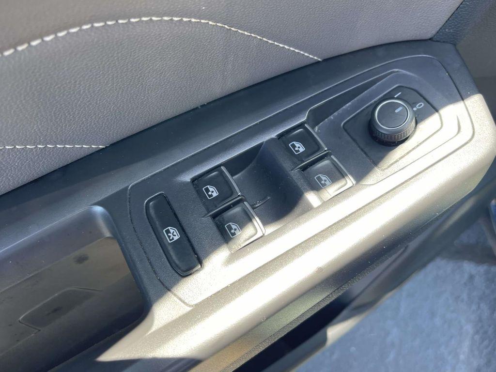 used 2022 Volkswagen Atlas car, priced at $16,995