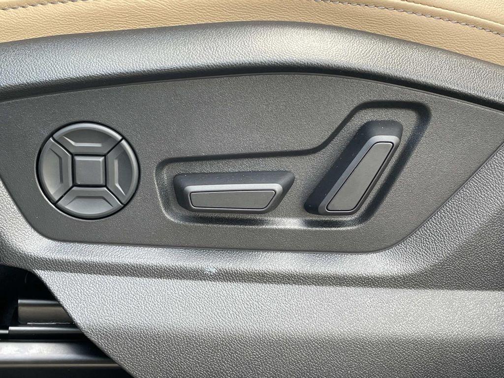 new 2026 Audi Q7 car, priced at $78,295