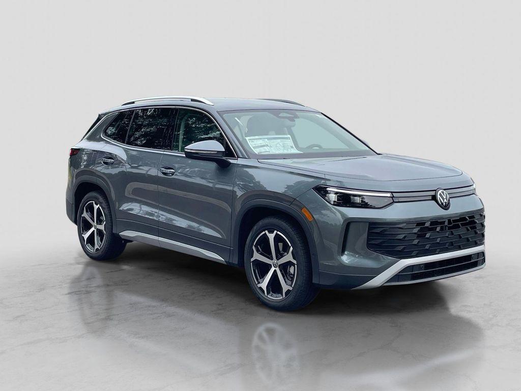 new 2026 Volkswagen Tiguan car, priced at $35,781