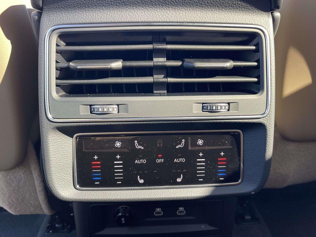 new 2026 Audi Q7 car, priced at $79,005