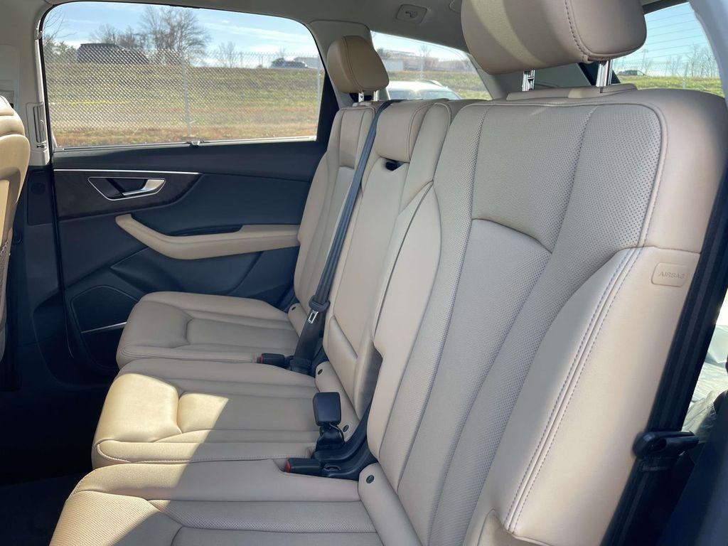 new 2026 Audi Q7 car, priced at $79,005