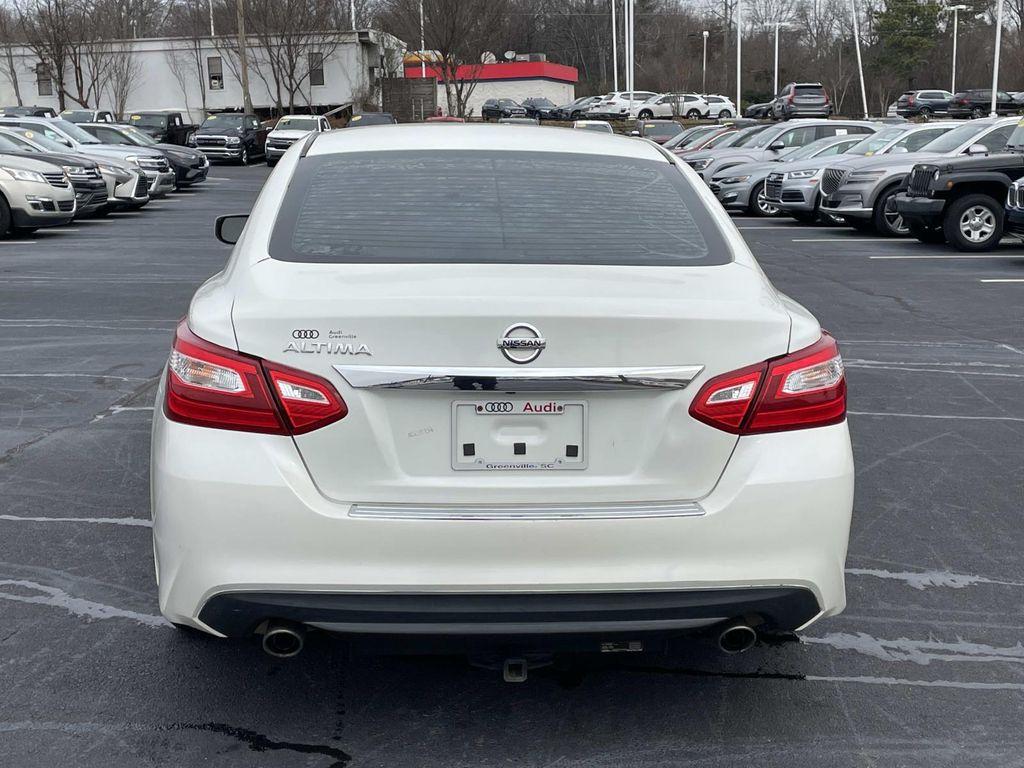 used 2017 Nissan Altima car