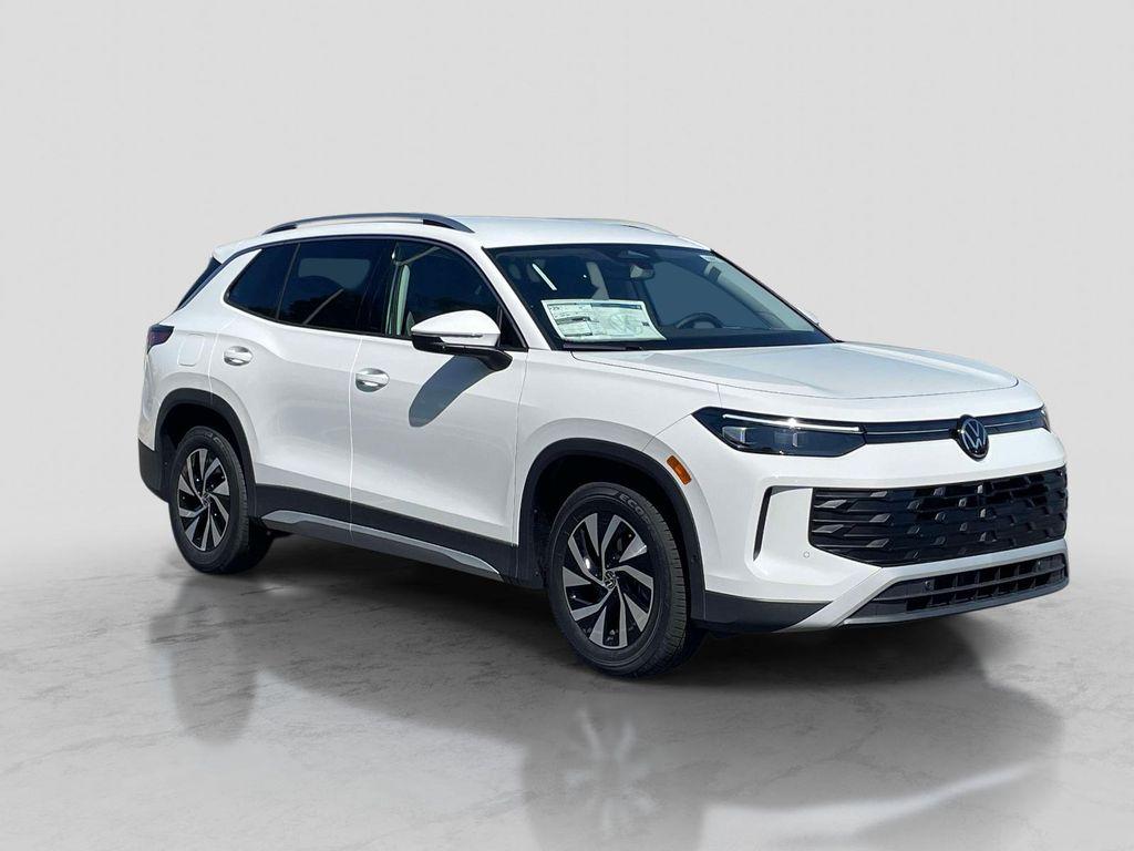 new 2026 Volkswagen Tiguan car, priced at $32,576