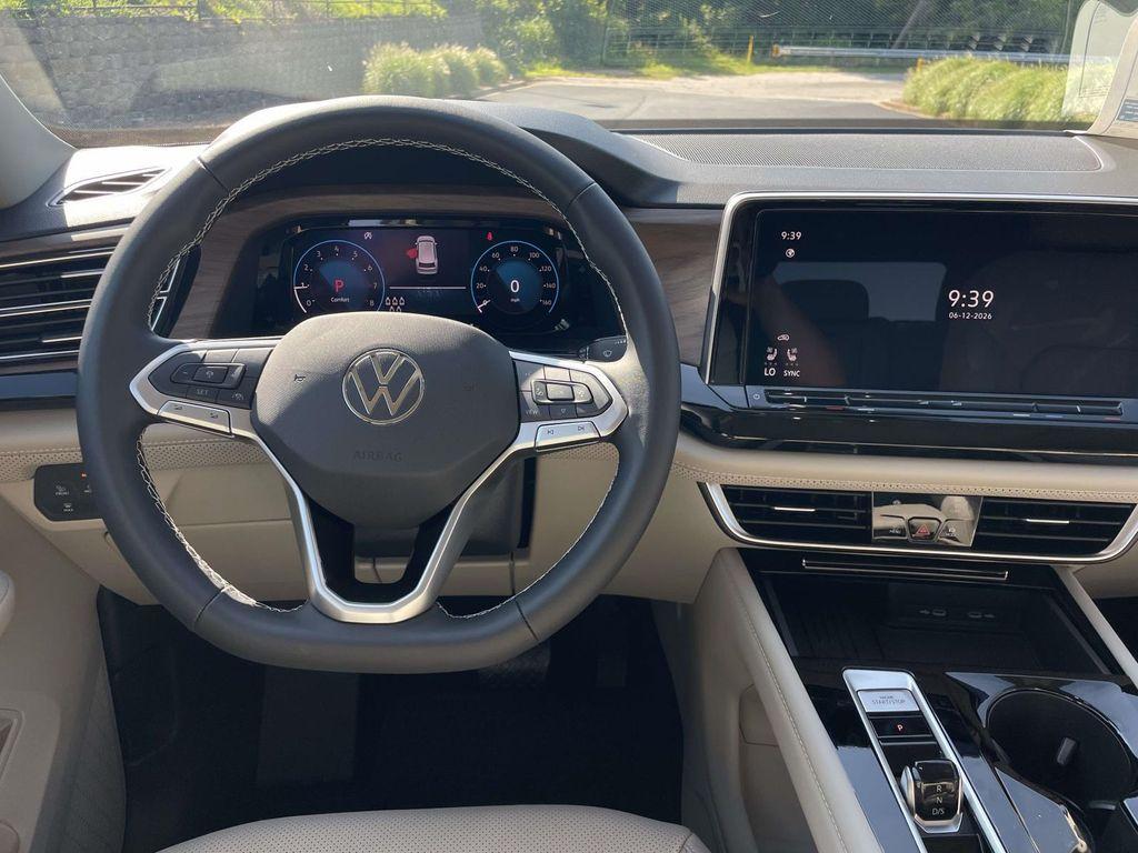 new 2026 Volkswagen Atlas car, priced at $47,751