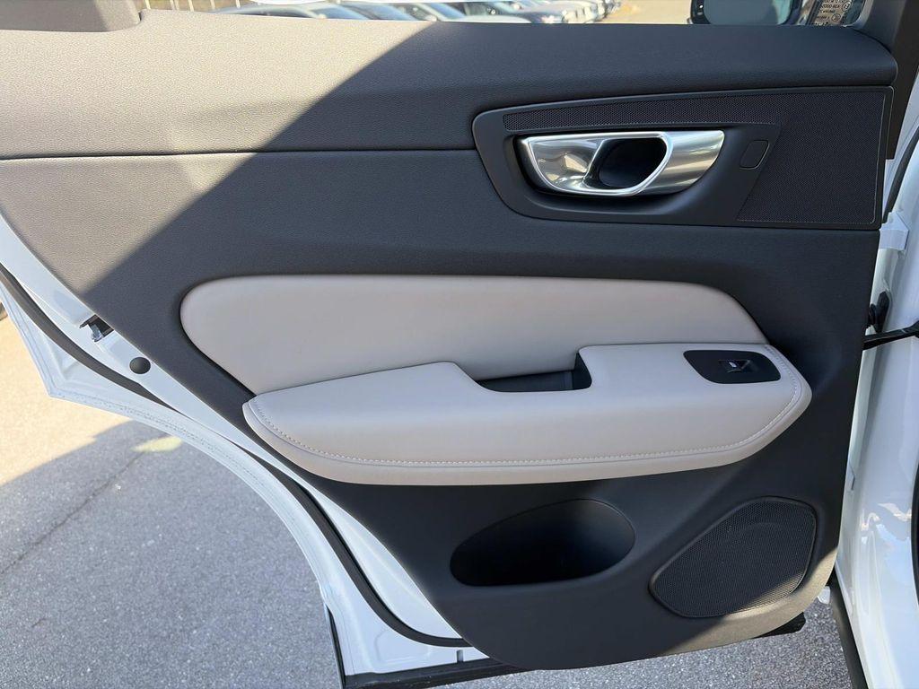 new 2026 Volvo XC60 car, priced at $56,785