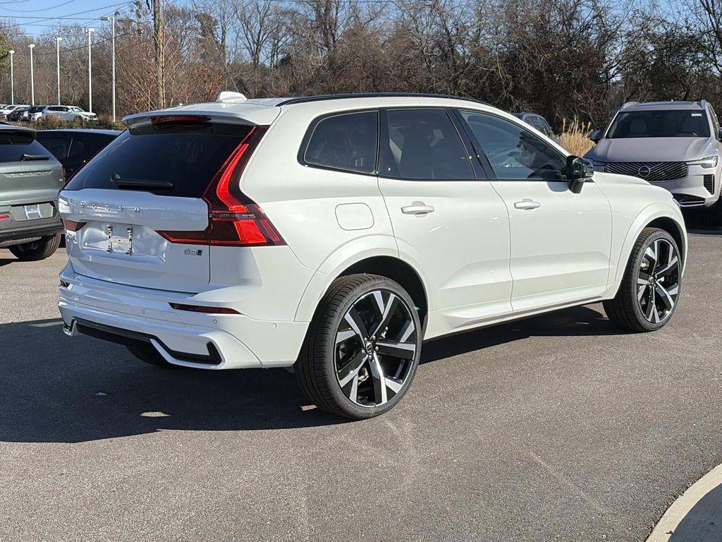 new 2026 Volvo XC60 car, priced at $65,570