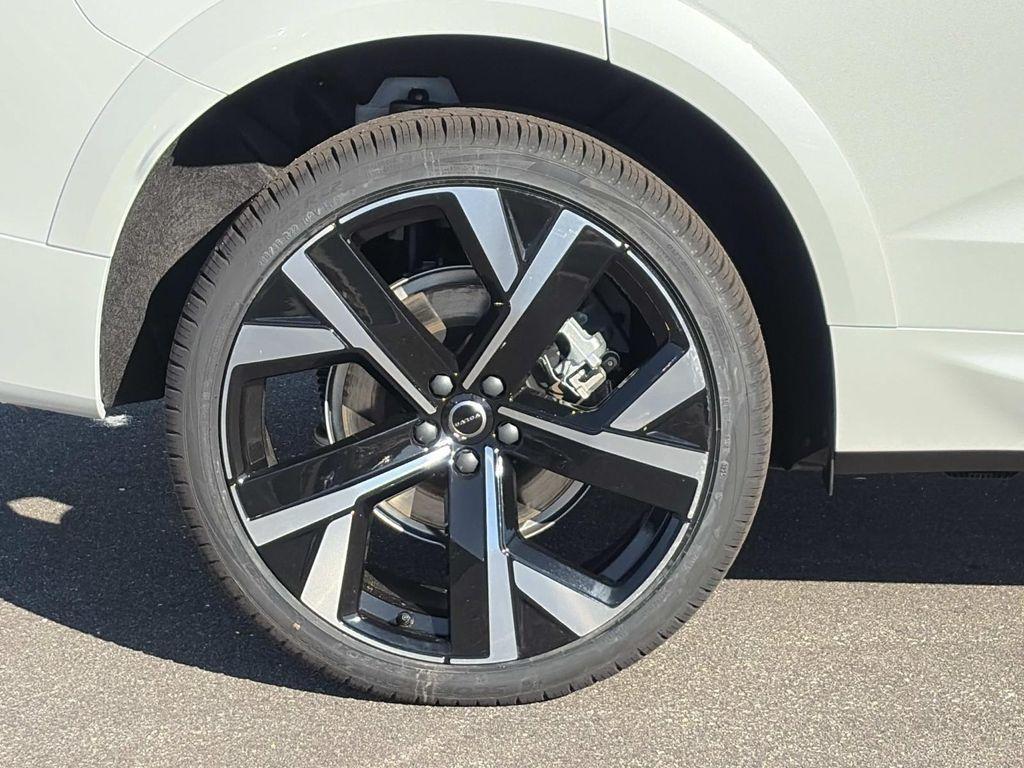 new 2026 Volvo XC60 car, priced at $65,570