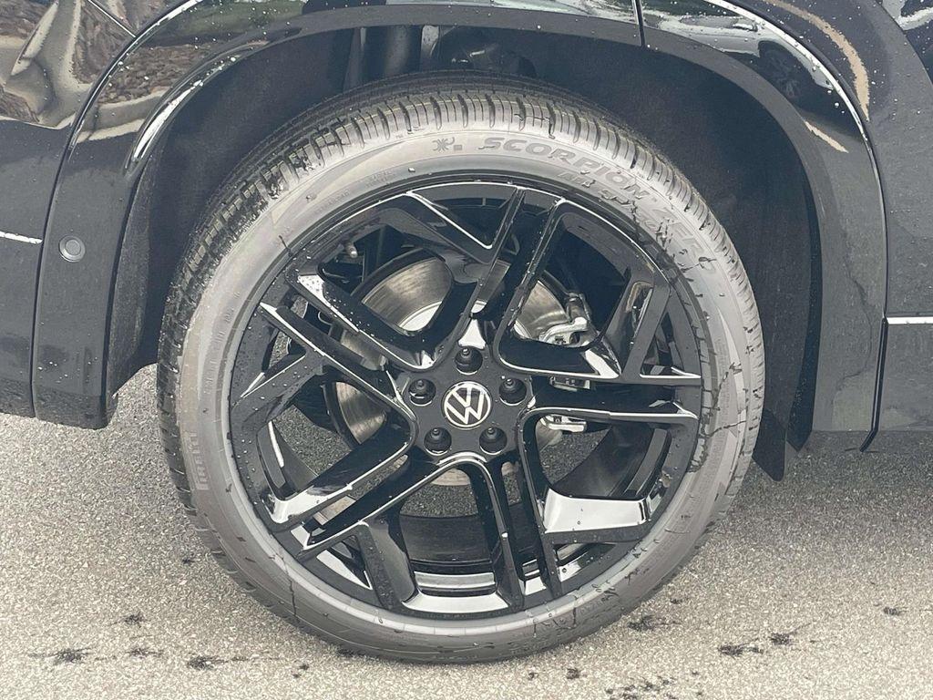 new 2026 Volkswagen Tiguan car, priced at $39,421