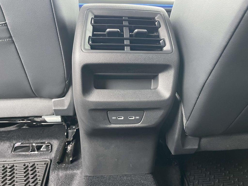 new 2026 Volkswagen Tiguan car, priced at $39,421