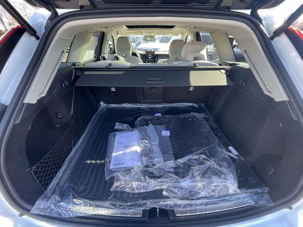 new 2026 Volvo XC60 car, priced at $66,565