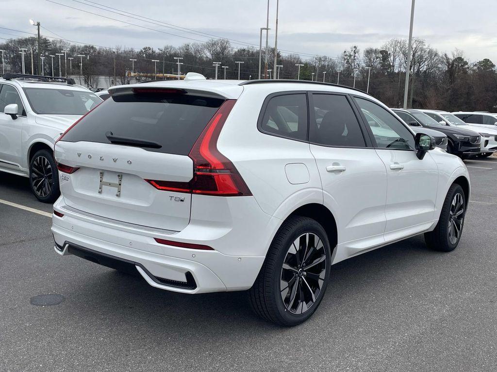 new 2026 Volvo XC60 Plug-In Hybrid car, priced at $69,285