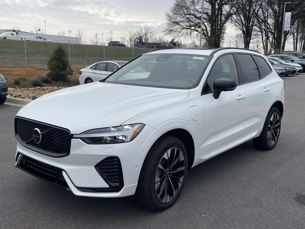 new 2026 Volvo XC60 Plug-In Hybrid car, priced at $69,285
