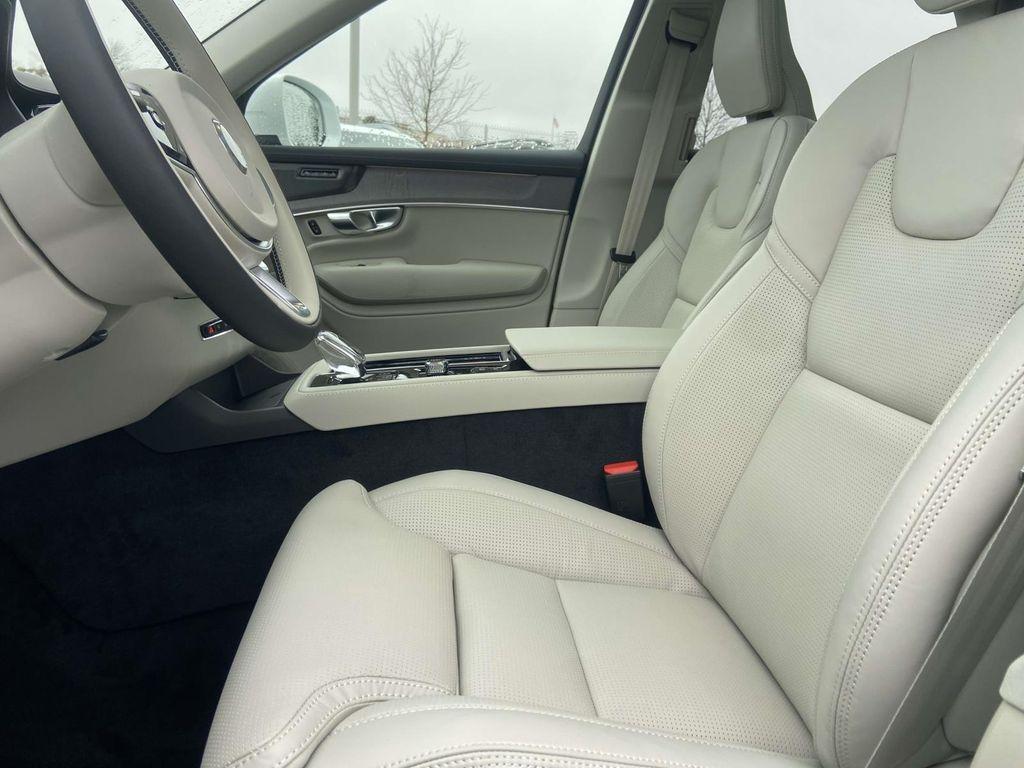 new 2026 Volvo XC90 car, priced at $75,155