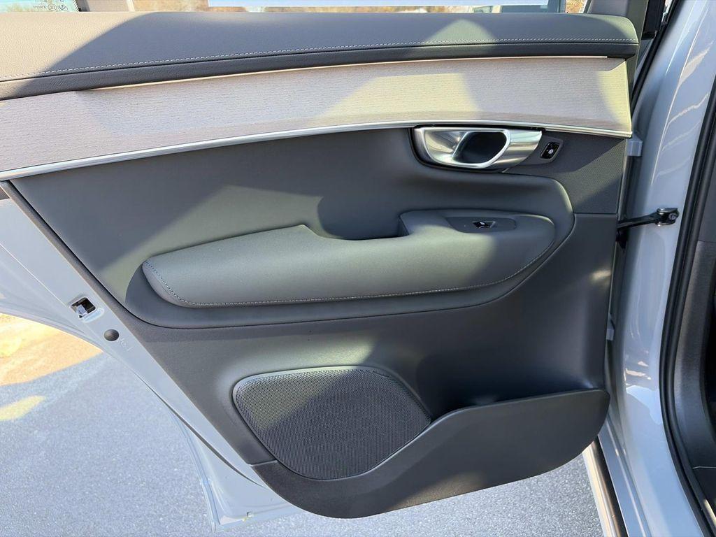new 2026 Volvo XC90 Plug-In Hybrid car, priced at $81,875