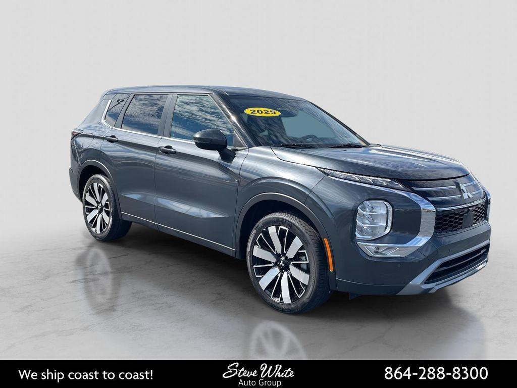 used 2025 Mitsubishi Outlander car, priced at $26,999