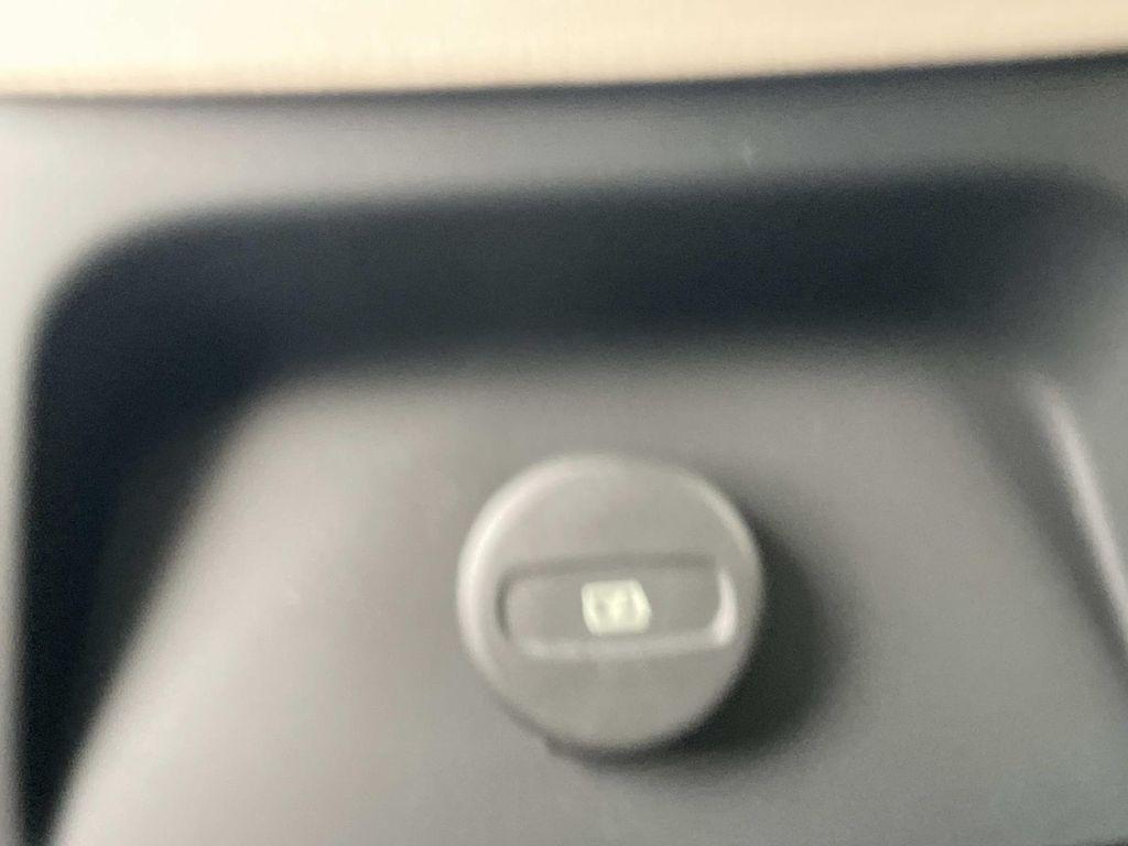 new 2026 Volvo XC90 Plug-In Hybrid car, priced at $88,045