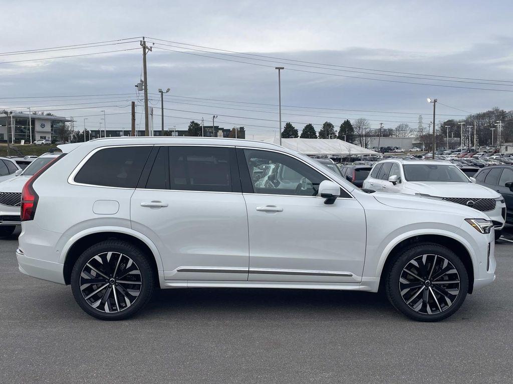 new 2026 Volvo XC90 Plug-In Hybrid car, priced at $88,045