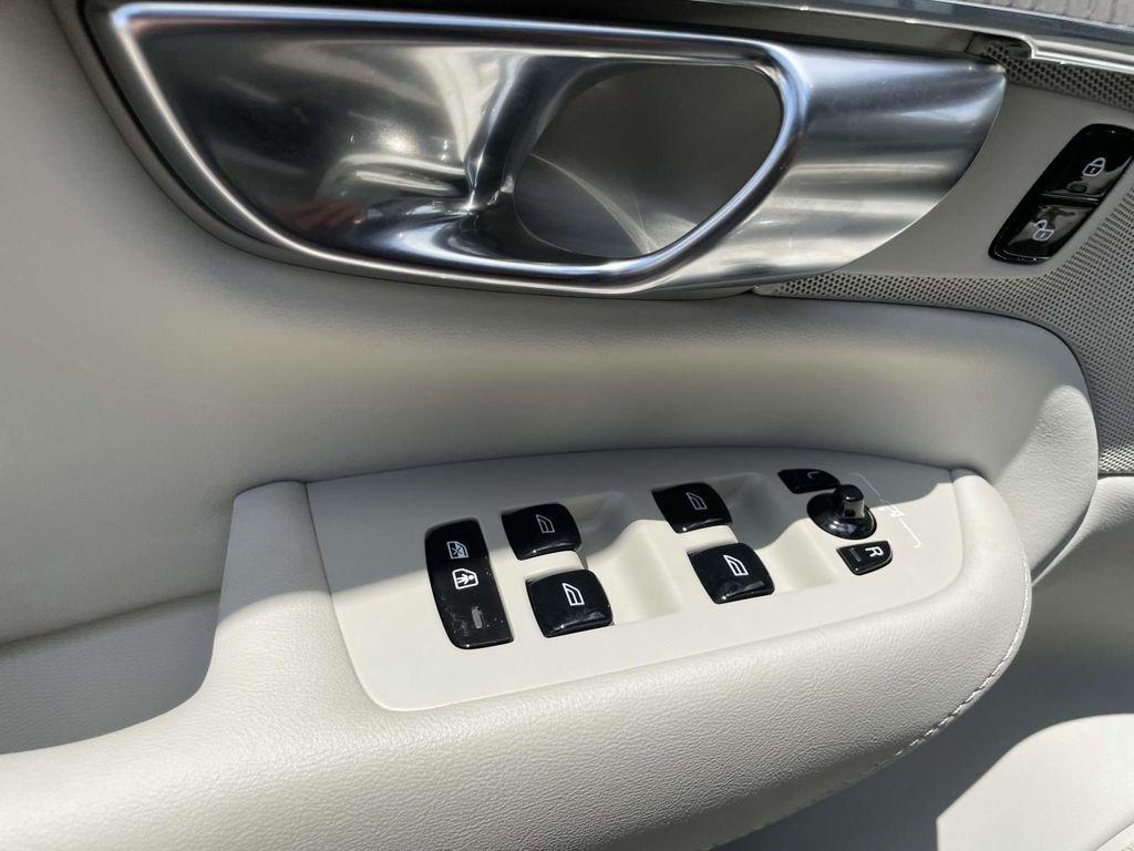 new 2025 Volvo XC90 car, priced at $59,855