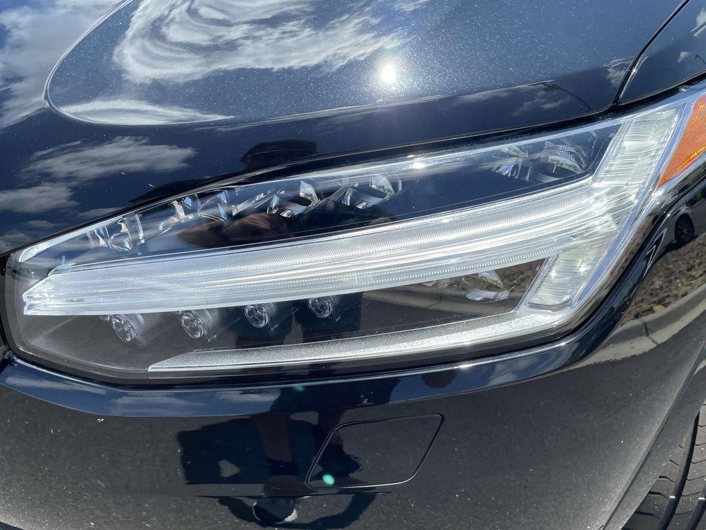 new 2025 Volvo XC90 car, priced at $59,855