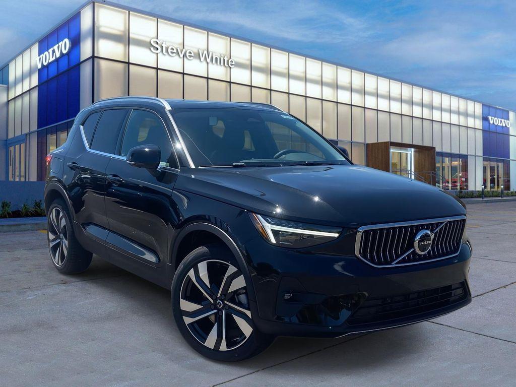 new 2025 Volvo XC40 car, priced at $48,894