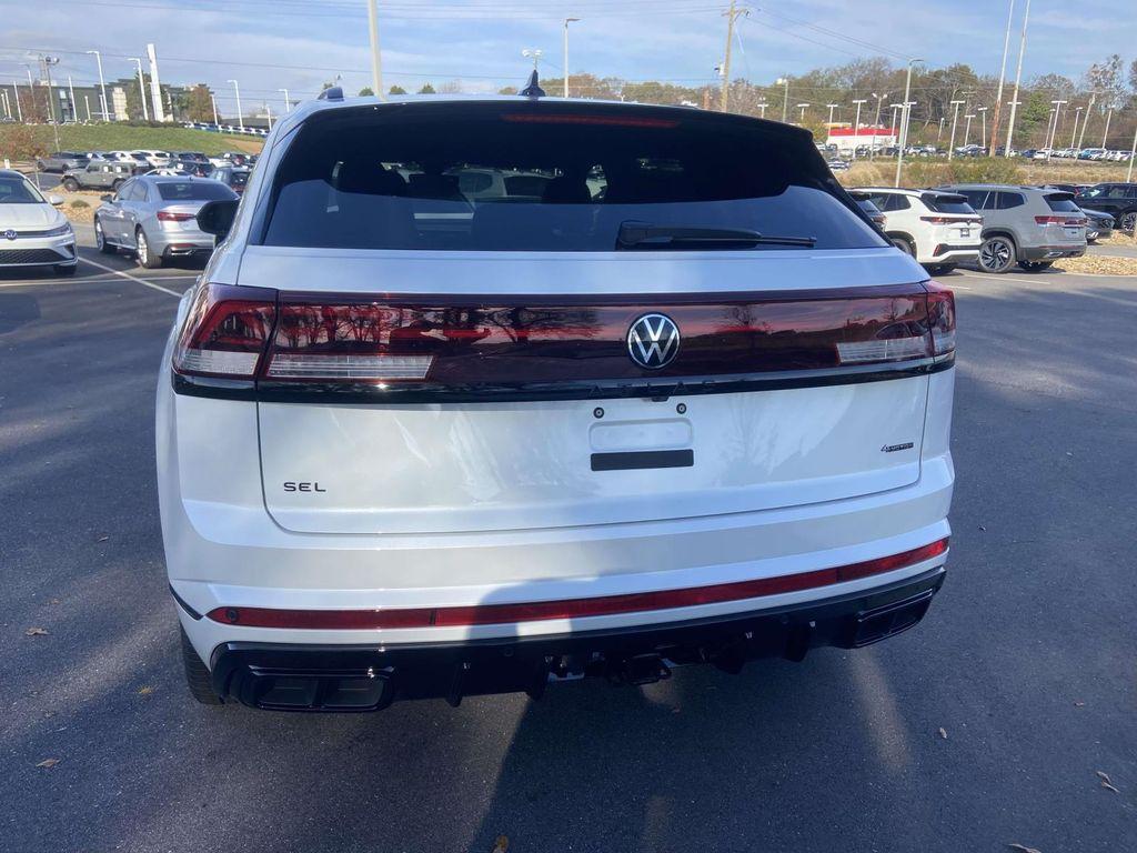 new 2026 Volkswagen Atlas Cross Sport car, priced at $52,786