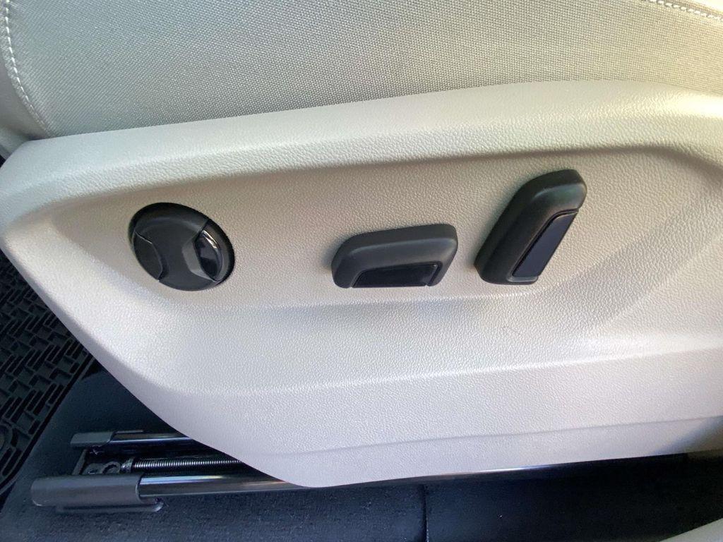 new 2026 Volkswagen Atlas car, priced at $47,751