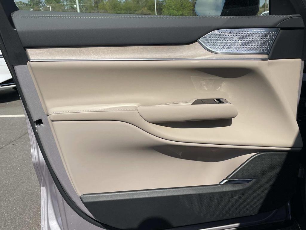 new 2026 Volvo EX90 car, priced at $94,740