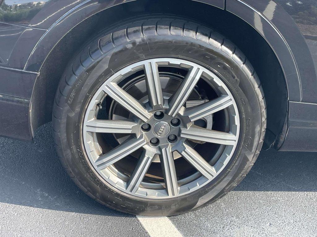 used 2017 Audi Q7 car, priced at $13,995