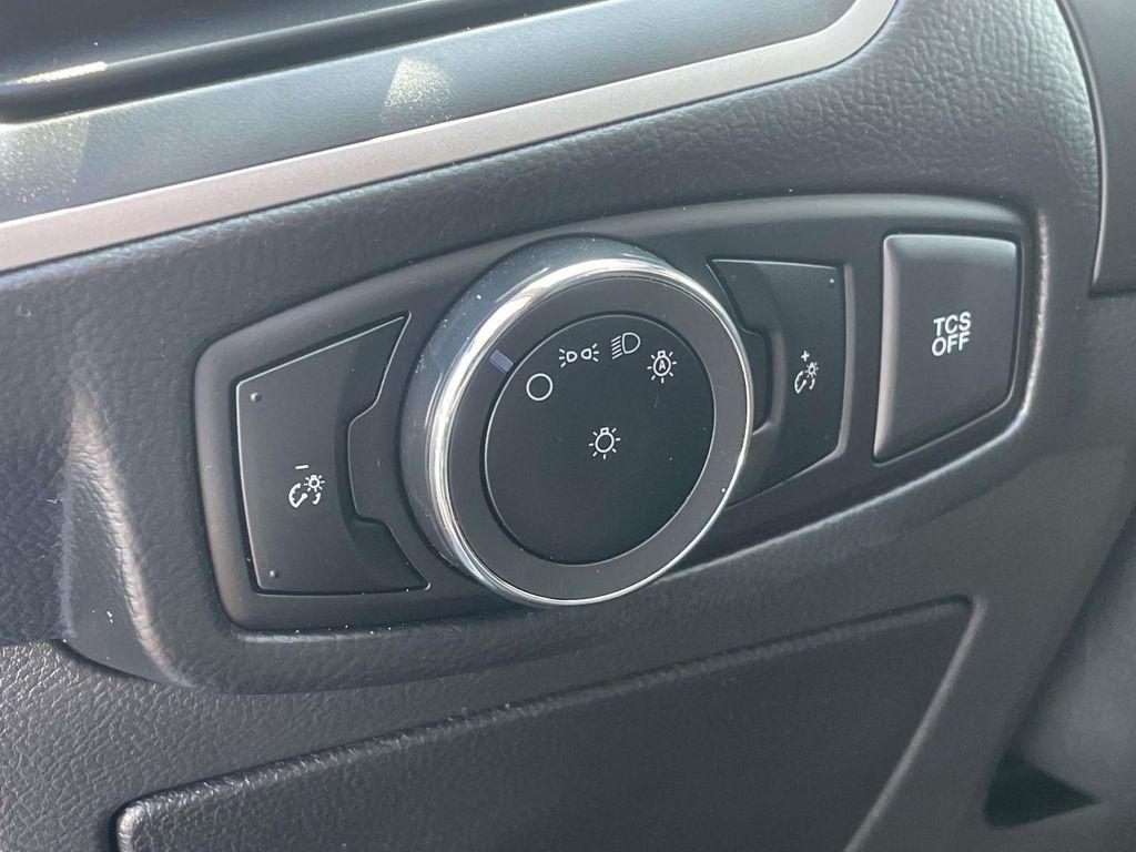 used 2024 Ford Edge car, priced at $23,499