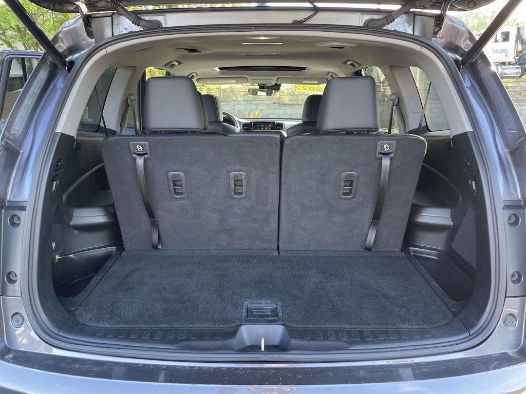 used 2022 Honda Pilot car, priced at $29,499