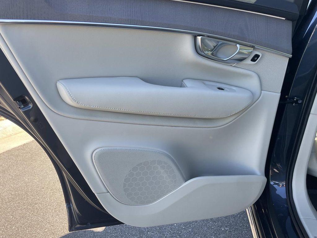 new 2026 Volvo XC90 car, priced at $75,695