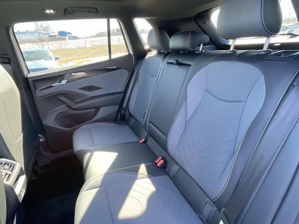 new 2026 Volkswagen Tiguan car, priced at $39,987