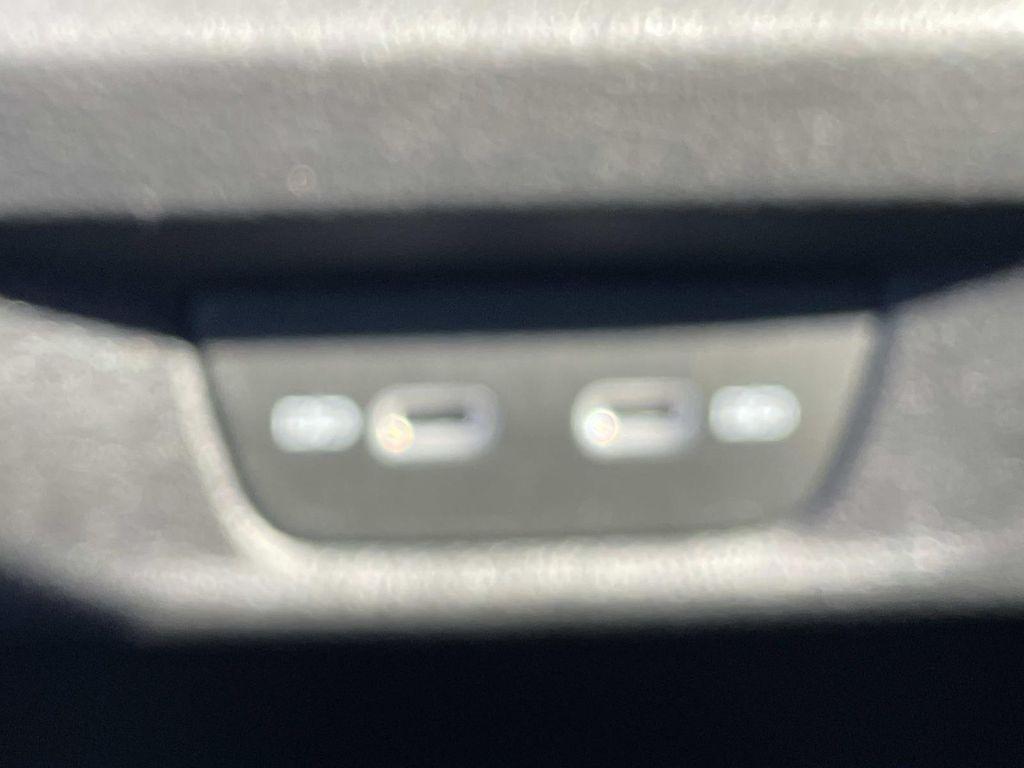 new 2026 Volkswagen Tiguan car, priced at $39,987