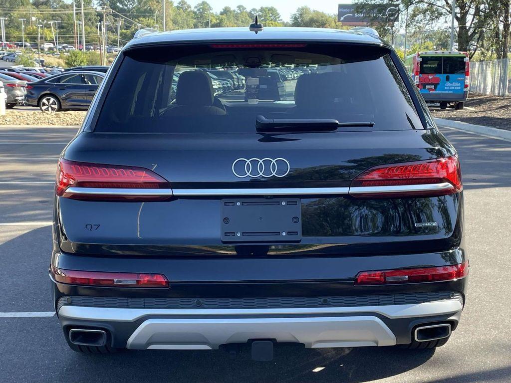 new 2025 Audi Q7 car, priced at $73,996